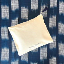 Load image into Gallery viewer, Travel Scarf, Jaspé Squares, Deep Indigo