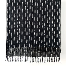 Load image into Gallery viewer, Travel Scarf, Jaspé Dash, Black