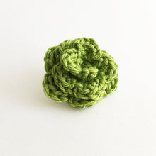 Load image into Gallery viewer, Lapel Bloom, Grass