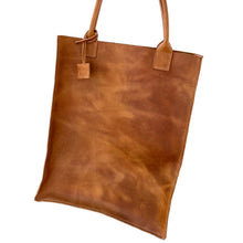 Load image into Gallery viewer, Slim Leather Tote, Caramel
